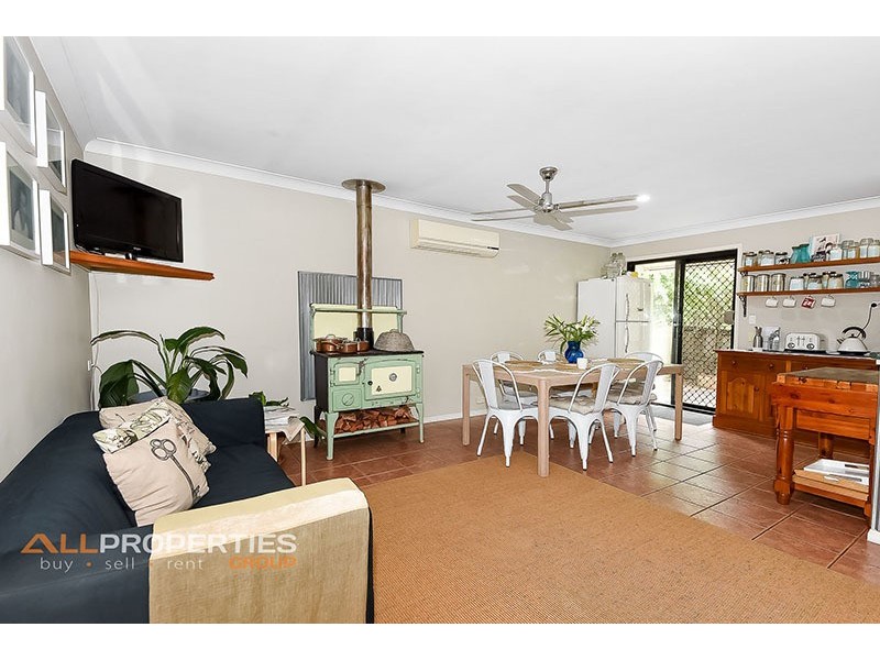 9 Kurrajong St, Durack QLD 4077