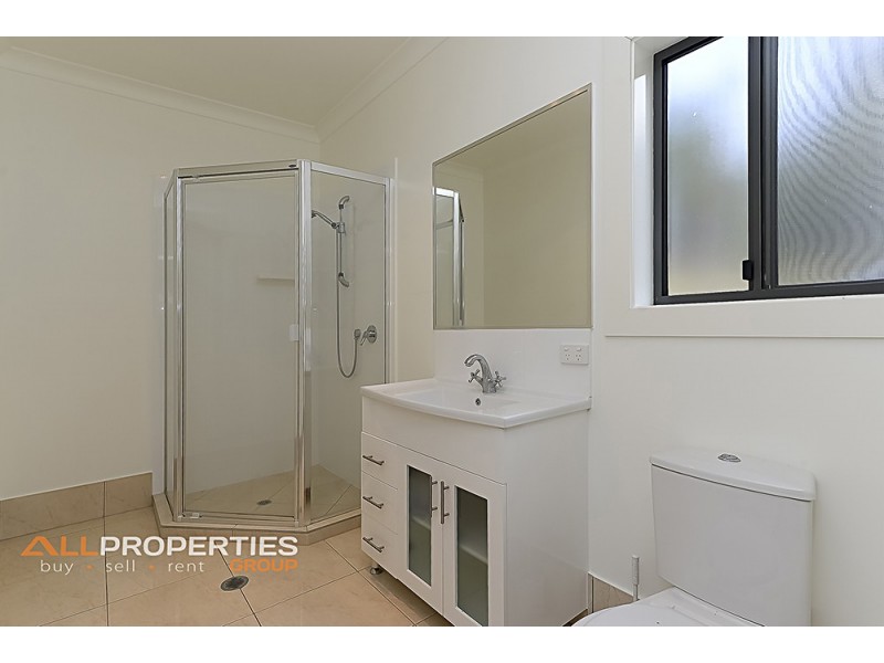 13 Highview Crt, Woodhill QLD 4285