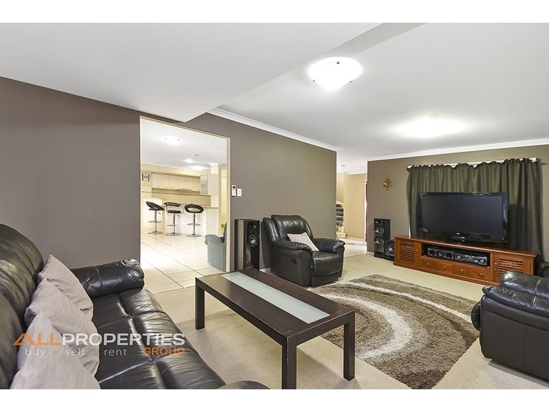 26 Mitchell Place, Parkinson QLD 4115