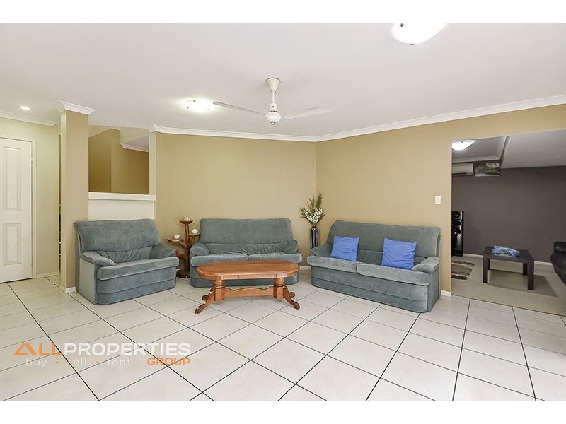 26 Mitchell Place, Parkinson QLD 4115
