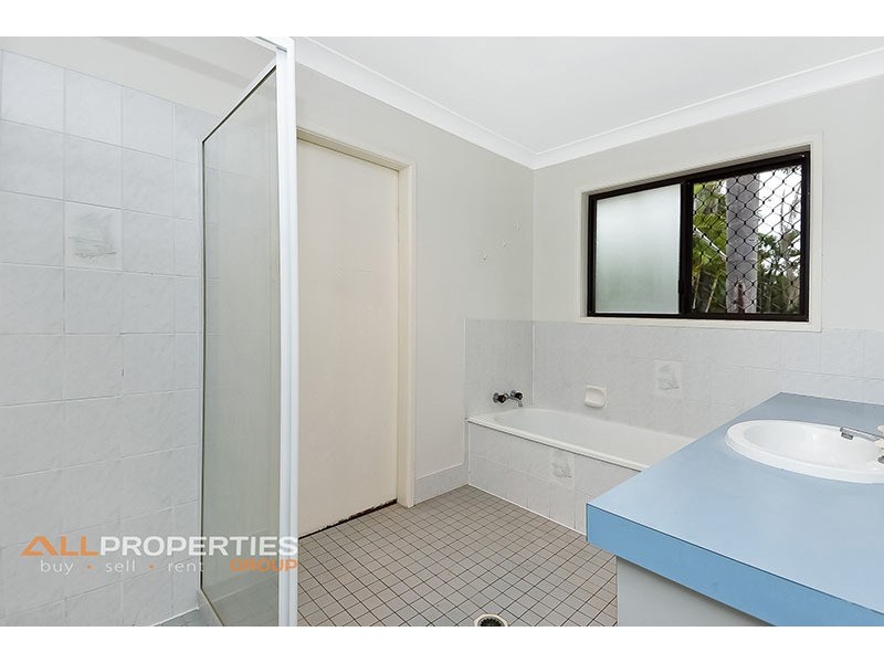 17 Tasman Court, Boronia Heights QLD 4124