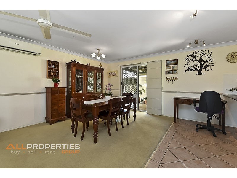 12 Hume Court, Boronia Heights QLD 4124