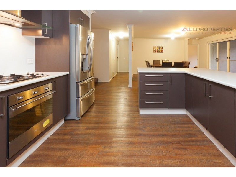 361 Spring Mountain Dr, Greenbank QLD 4124