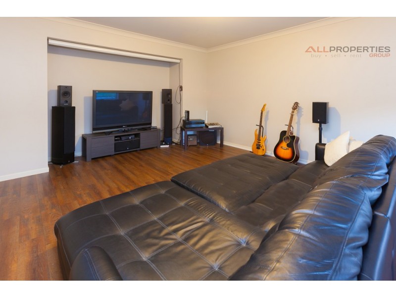 361 Spring Mountain Dr, Greenbank QLD 4124