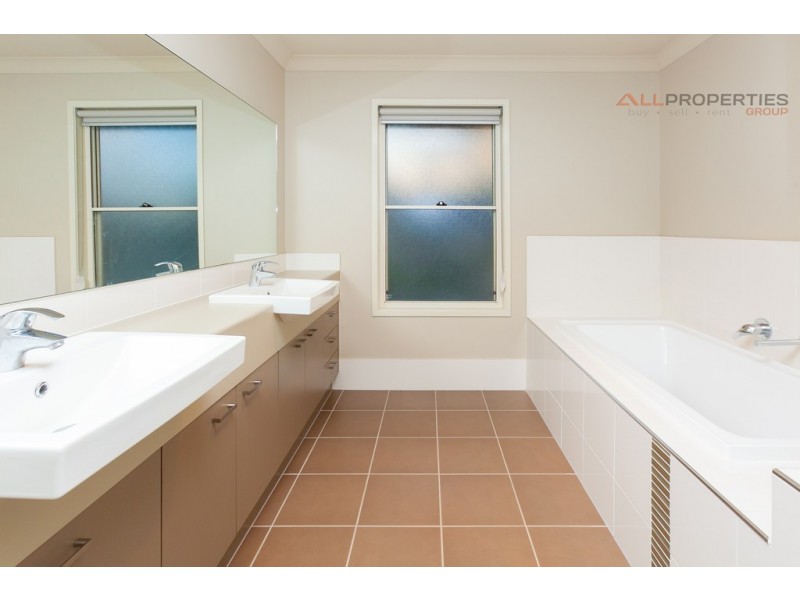 361 Spring Mountain Dr, Greenbank QLD 4124