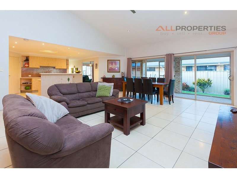 17 Osprey Drive, Jacobs Well QLD 4208