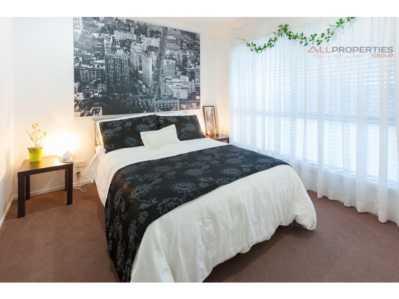 30 Cedarwood Street, Berrinba QLD 4117