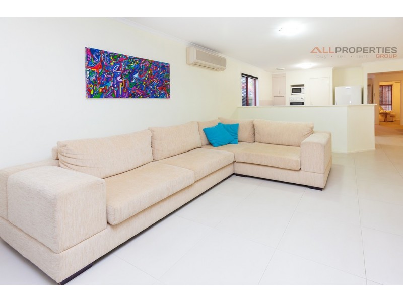 78 Muscari Cres, Drewvale QLD 4116