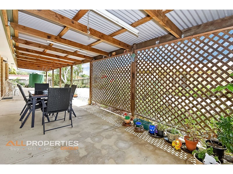 95 Middle Road, Hillcrest QLD 4118