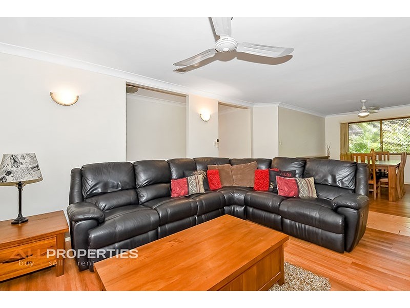 82 Prospect Street, Parkinson QLD 4115