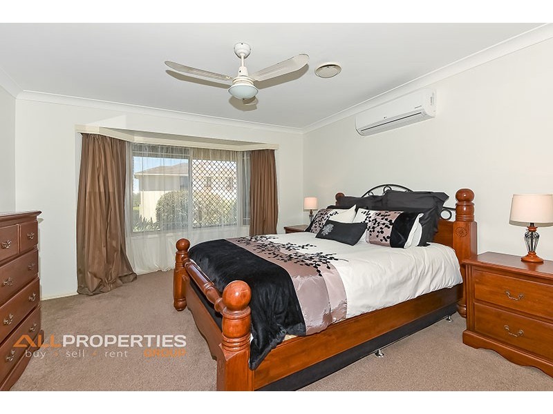 82 Prospect Street, Parkinson QLD 4115