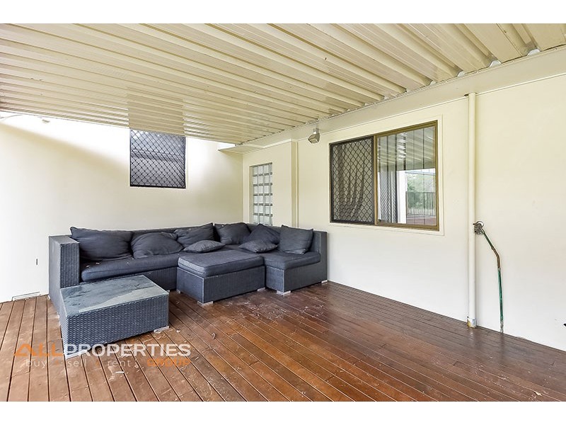 42 Janelle Court, Munruben QLD 4125