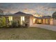 15 Crozier Cres, Meadowbrook QLD 4131