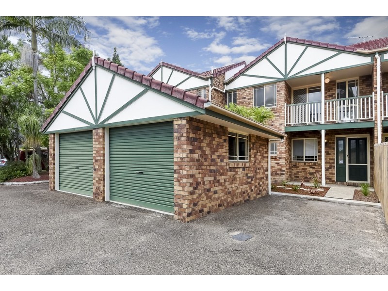 2/11 Jimbour Cl, Forest Lake QLD 4078