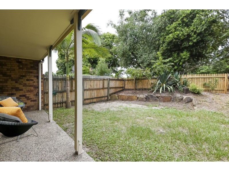 2/11 Jimbour Cl, Forest Lake QLD 4078