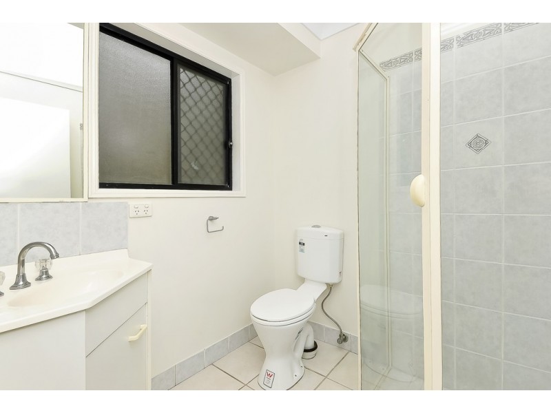 15 Diamondy Cl, Forest Lake QLD 4078