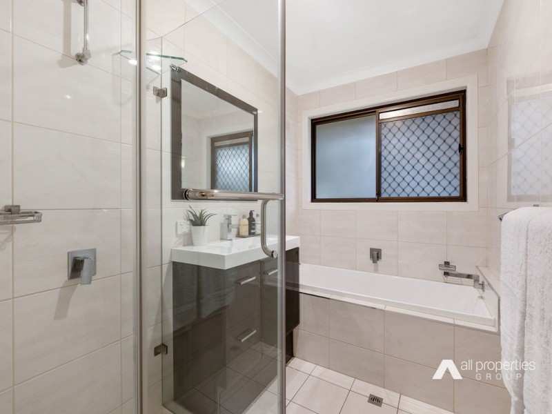360 Johnson Rd, Forestdale QLD 4118