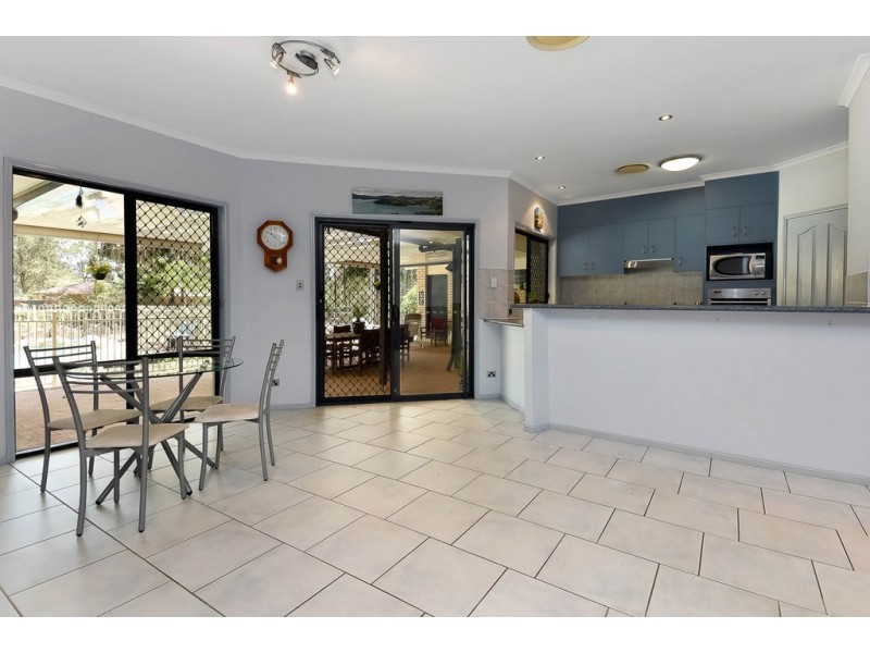 9 Apollo Crt, Cedar Vale QLD 4285
