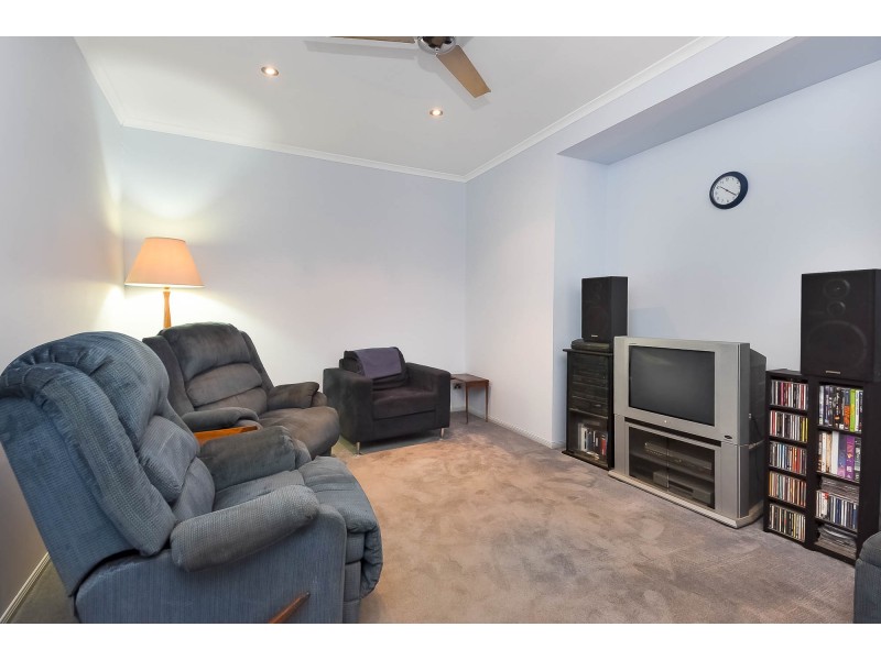 9 Apollo Crt, Cedar Vale QLD 4285