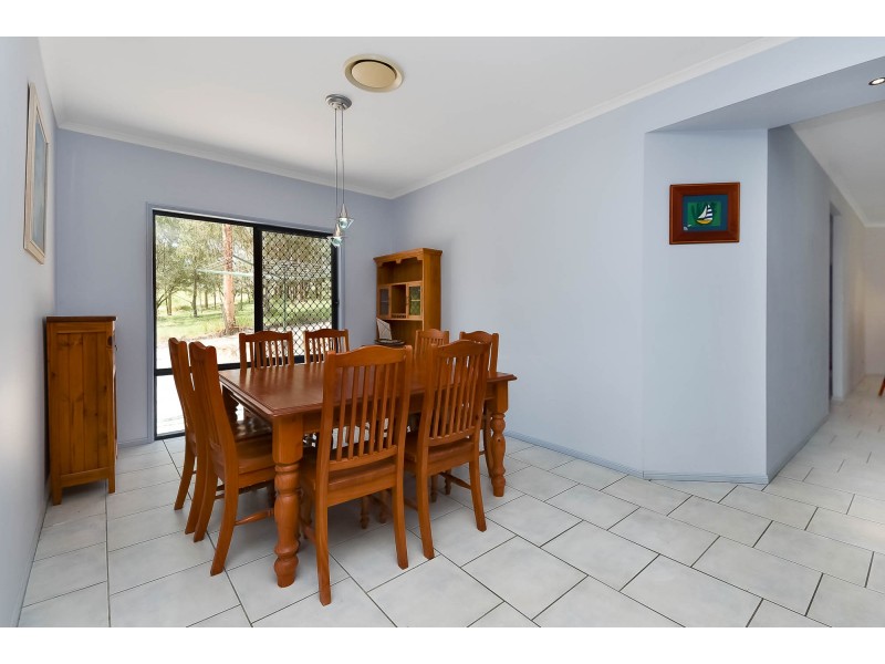 9 Apollo Crt, Cedar Vale QLD 4285