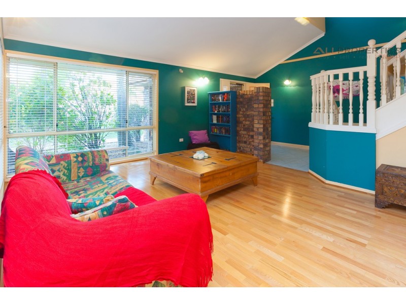 84 Azalea Cr, Calamvale QLD 4116