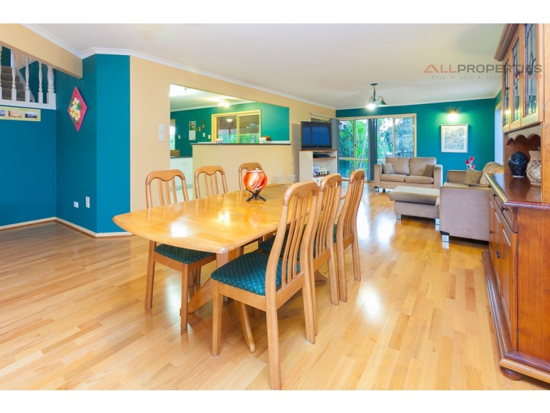 84 Azalea Cr, Calamvale QLD 4116