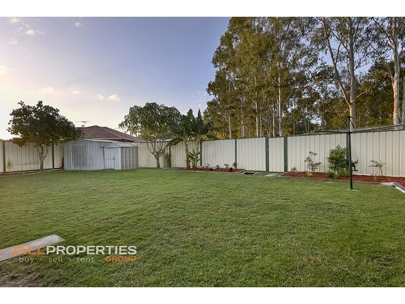 104 REGENCY DRIVE, Regents Park QLD 4118