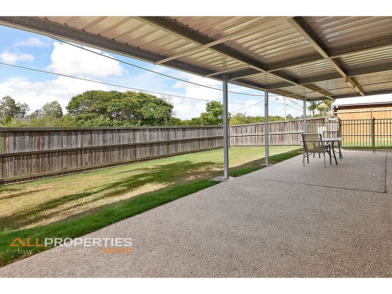 2 TITAN CT, Boronia Heights QLD 4124