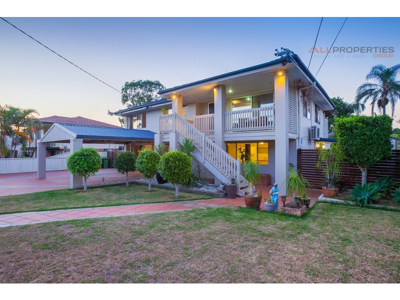 84 Aquarius Dr, Kingston QLD 4114
