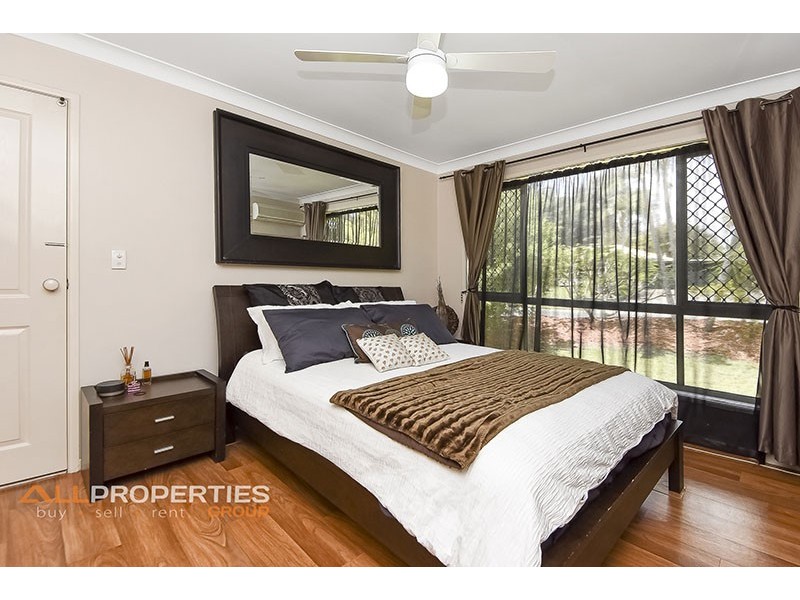 29 Samantha Street, Boronia Heights QLD 4124