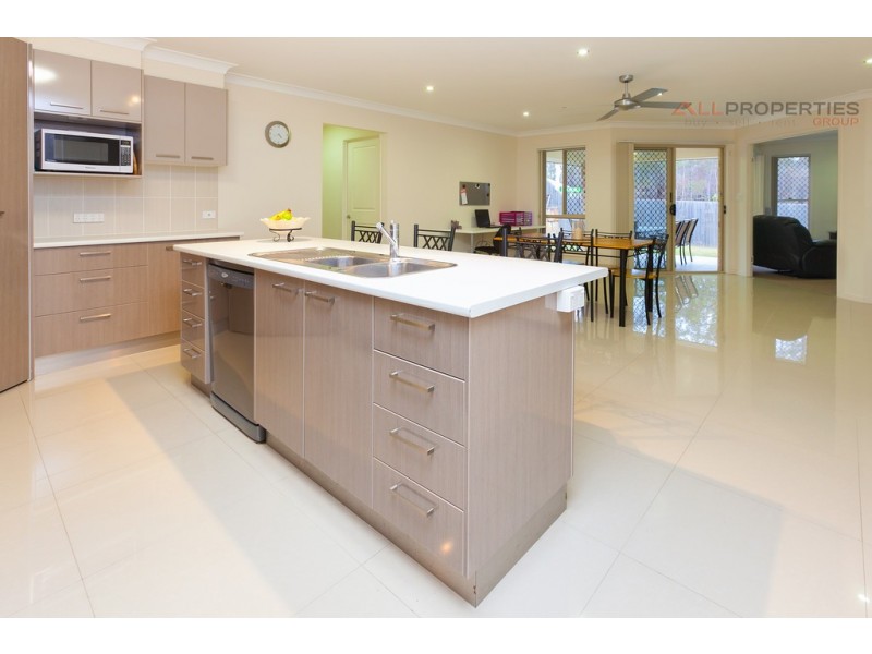 131 Trinity Way, Drewvale QLD 4116