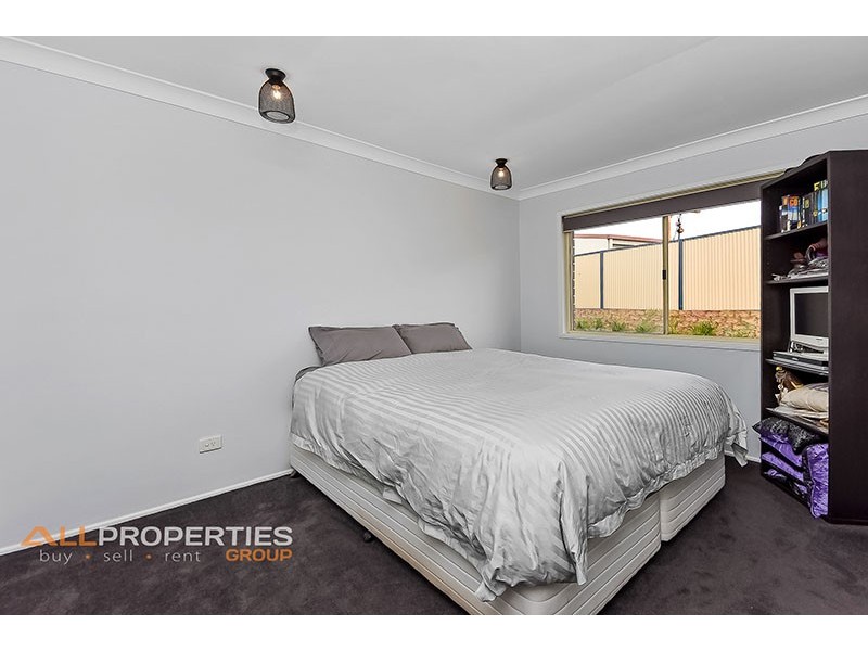 18 Mitchell Street, Boronia Heights QLD 4124