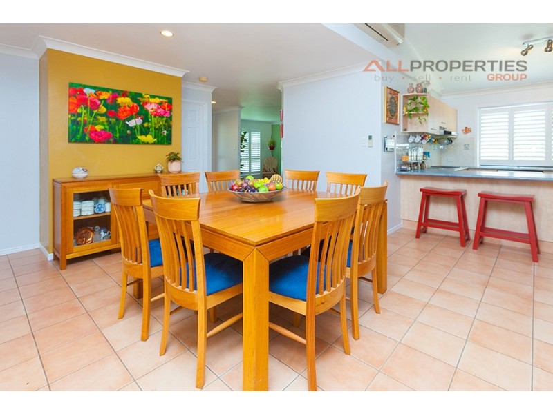 16 Malia Street, Sinnamon Park QLD 4073