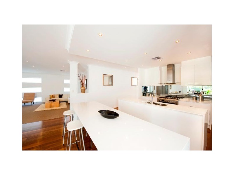 South Maclean QLD 4280