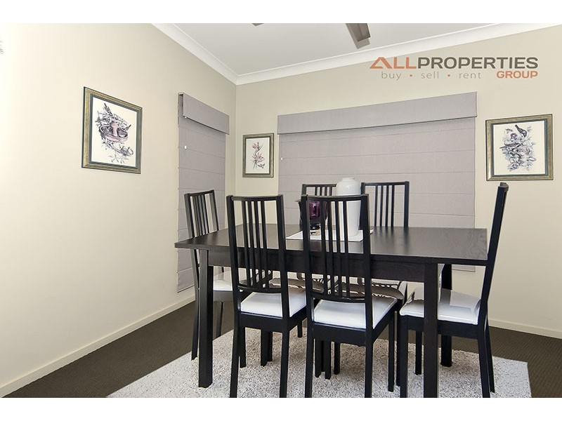 12 Juniper Street, Heathwood QLD 4110