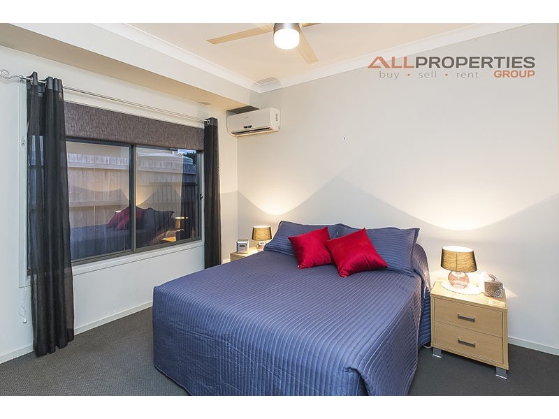 12 Juniper Street, Heathwood QLD 4110