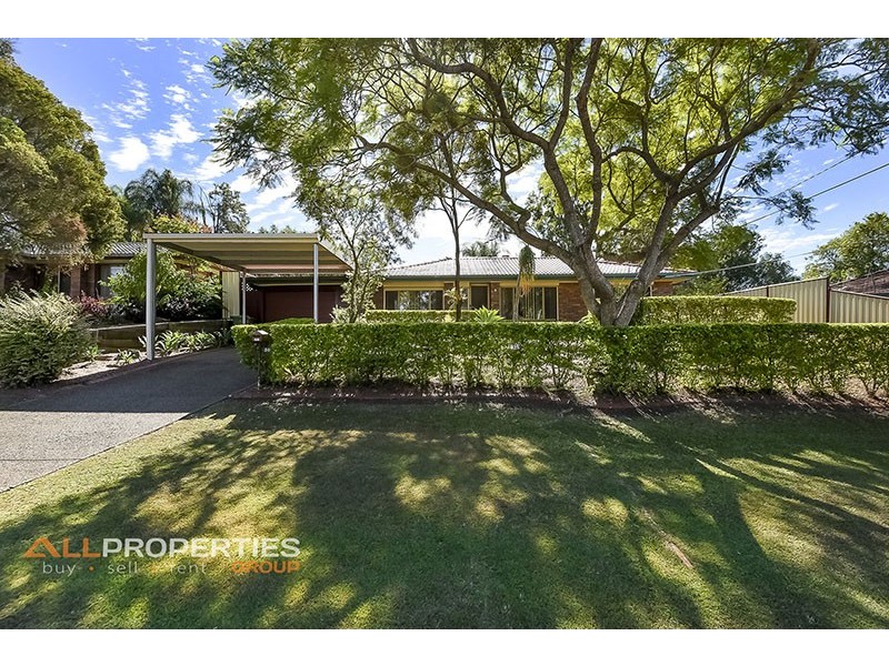 30 DRACON STREET, Regents Park QLD 4118