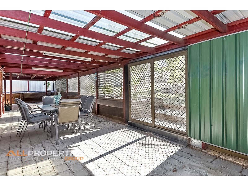 30 DRACON STREET, Regents Park QLD 4118