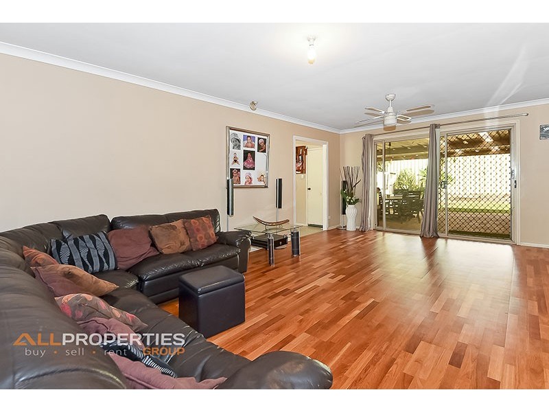 27 REGAL DRIVE, Regents Park QLD 4118