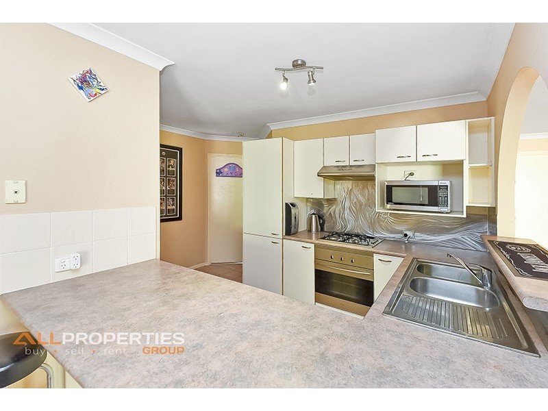 27 REGAL DRIVE, Regents Park QLD 4118