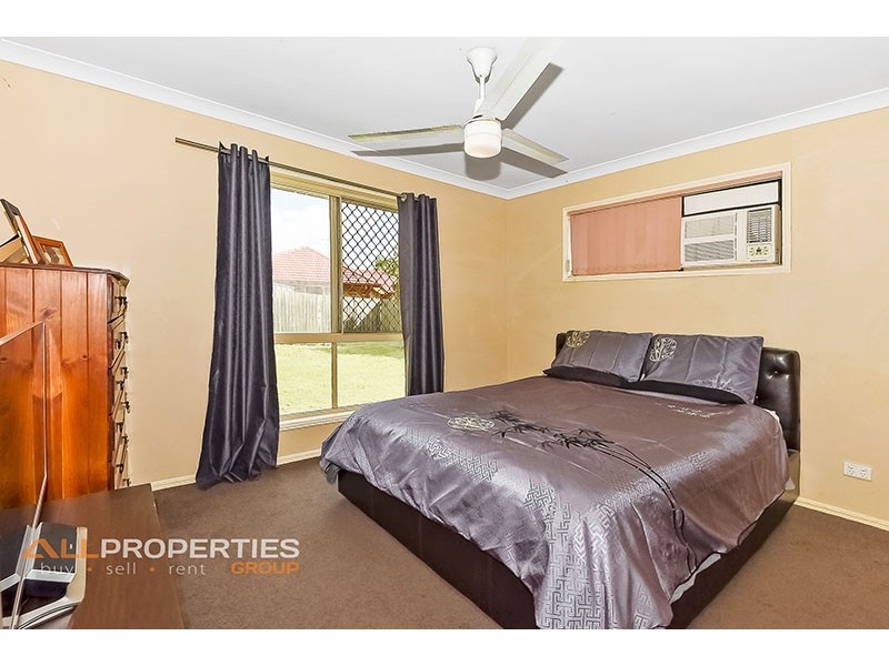 27 REGAL DRIVE, Regents Park QLD 4118
