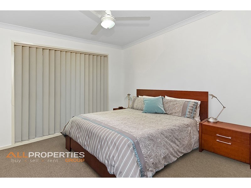 52 Parkwood Drive, Heathwood QLD 4110