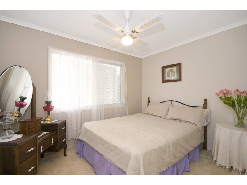 21 Cowper Avenue, Eagleby QLD 4207