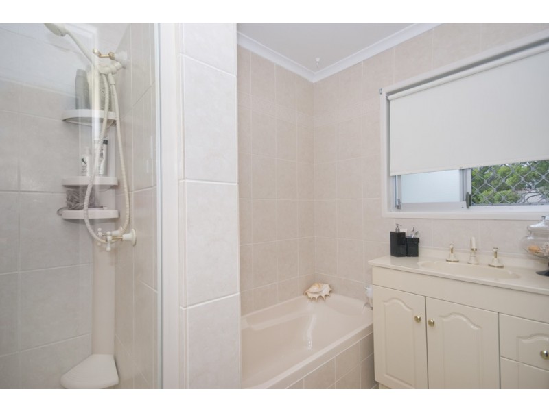 21 Cowper Avenue, Eagleby QLD 4207