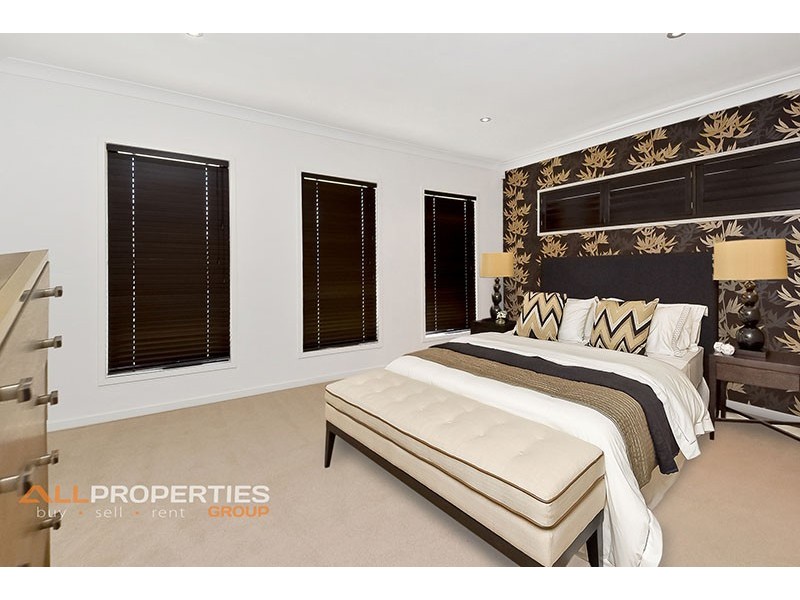 31 Casuarina Circuit, Heathwood QLD 4110