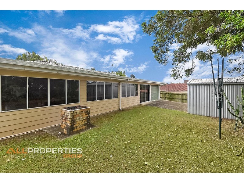 62 BOTTLEBRUSH DRIVE, Regents Park QLD 4118