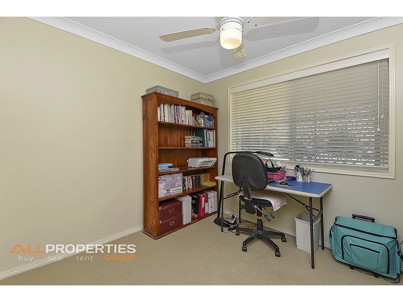 12 Hume Court, Boronia Heights QLD 4124