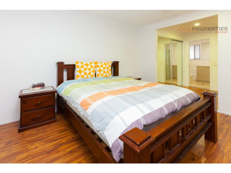 32 Equinox Street, Berrinba QLD 4117