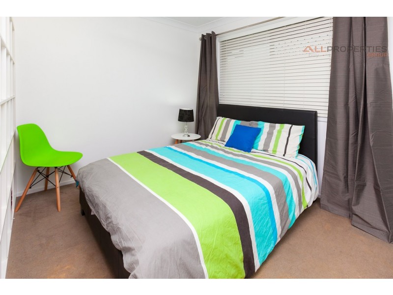 32 Equinox Street, Berrinba QLD 4117