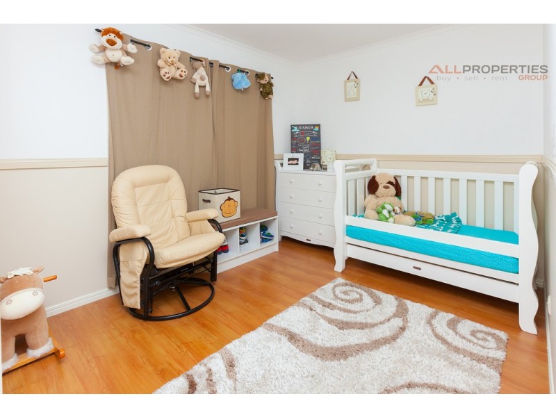 20 Letitia Street, Regents Park QLD 4118